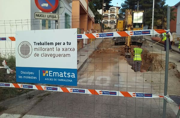 Obres de renovació del col·lector de clavegueram del carrer Major de Monnars