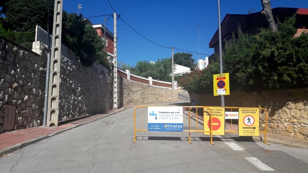 Obres de renovació de la xarxa d’aigua potable a Cala Romana