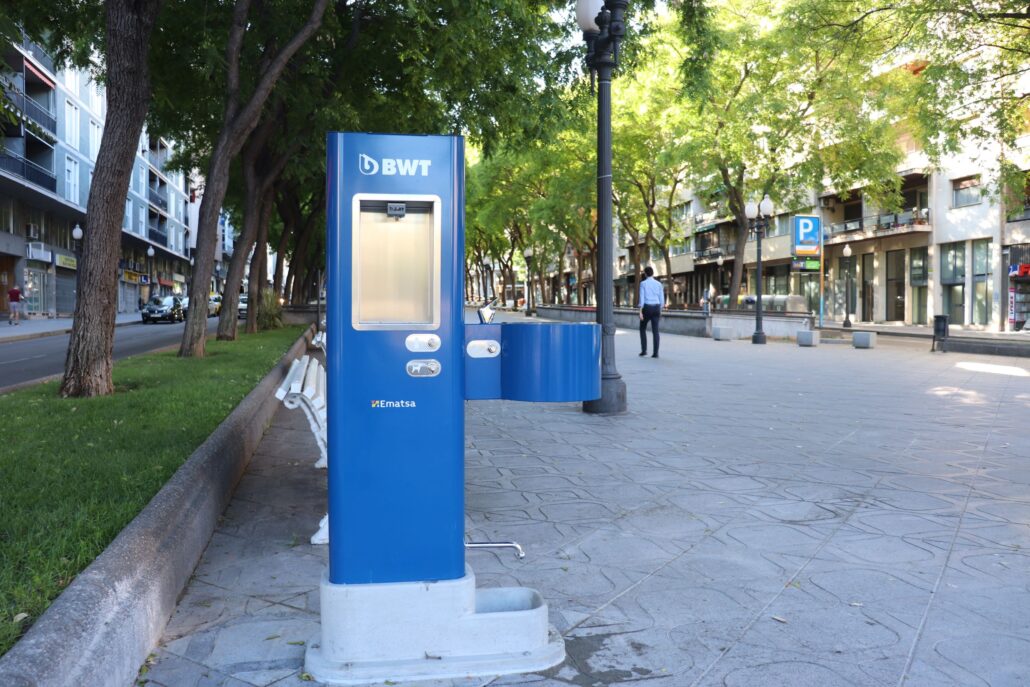 Font refrigerada instal·lada a la Rambla Nova