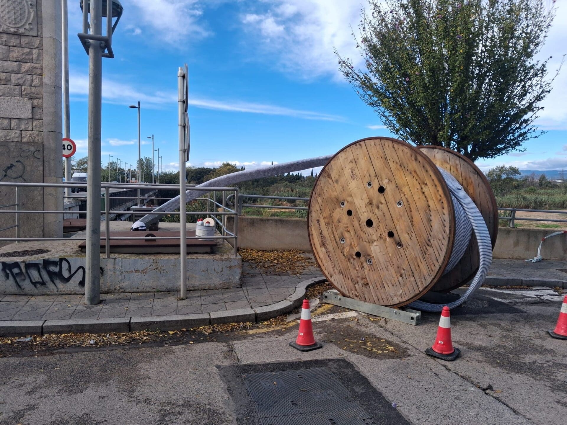 EMATSA COMPLETA LA RENOVACIÓN DE LA TUBERÍA DE AGUA EN EL PUENTE DEL FRANCOLÍ CON TECNOLOGÍA DE MANGA FLEXIBLE 